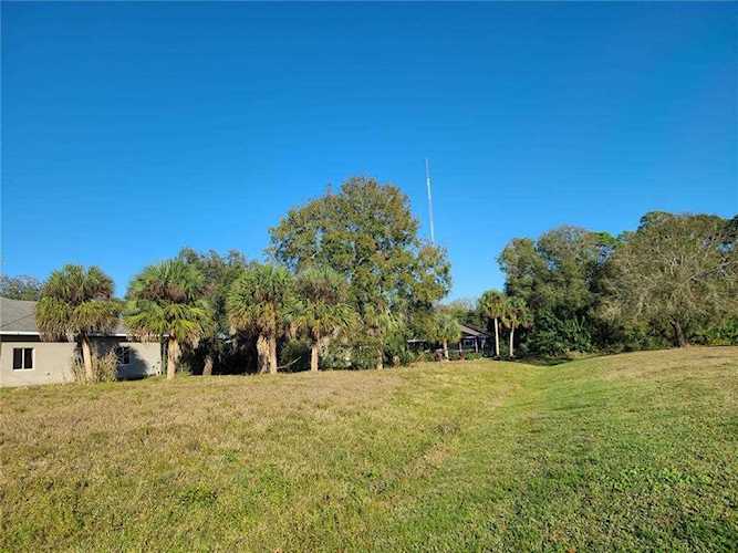 859 Boundary Blvd Rotonda West, FL 33947