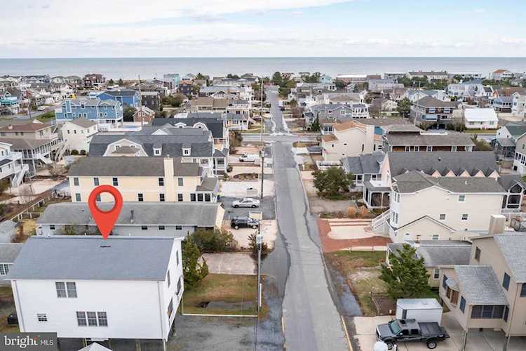 215 3rd St Bethany Beach, DE 19930