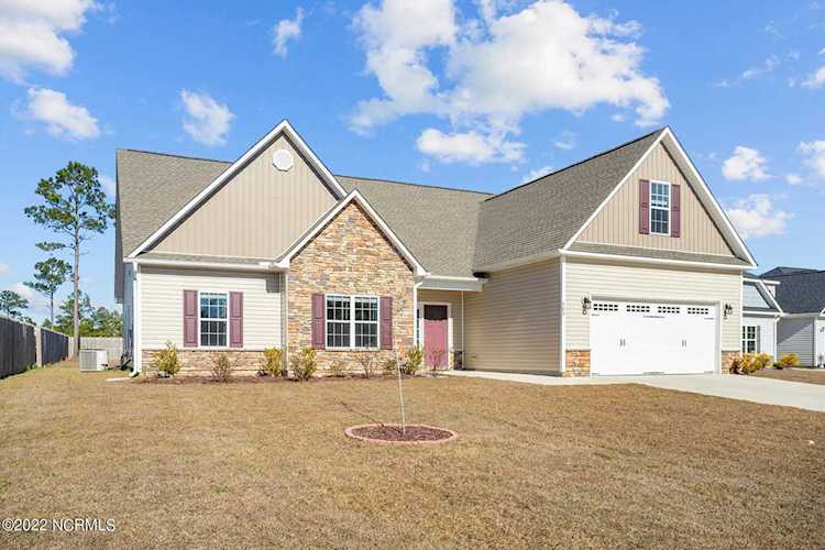 503 Saltworks Lane Sneads Ferry, NC 28460