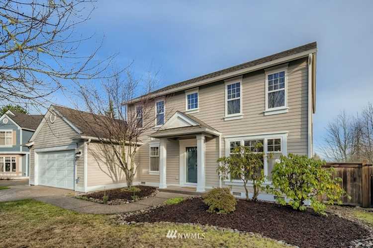 16401 133rd Ave E Puyallup, WA 98374