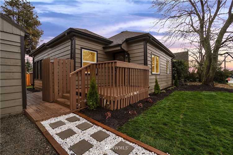 5421 S Cedar St Tacoma, WA 98409