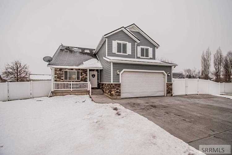 4566 E Botanical Drive Idaho Falls, ID 83406