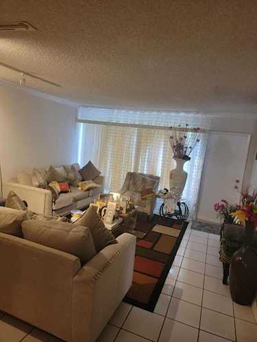 9335 Flynn Circle #1 Boca Raton, FL 33496
