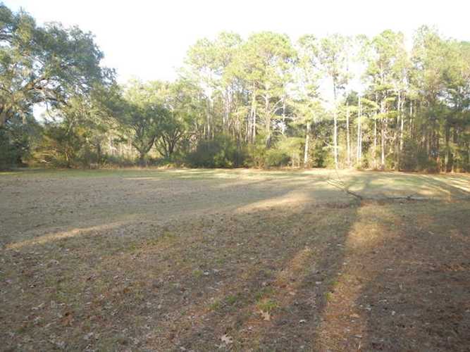 4160 River Rd Johns Island, SC 29455