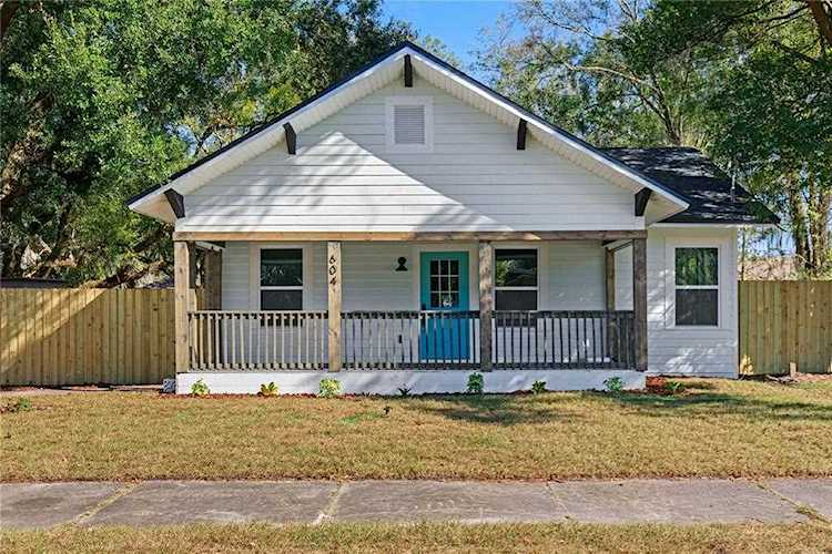604 N Warnell St Plant City, FL 33563