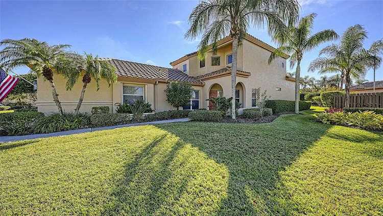 4002 Jardin Ln Sarasota, FL 34238