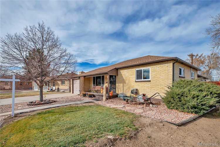 51 S 14th Avenue Dr Brighton, CO 80601
