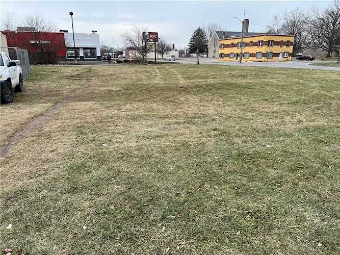 2525-2535 E 38th St Indianapolis, IN 46218