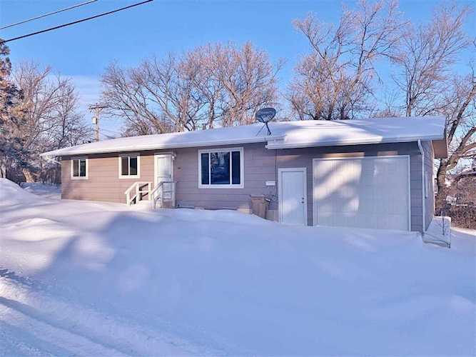 600 SW 5th Ave. Minot, ND 58701