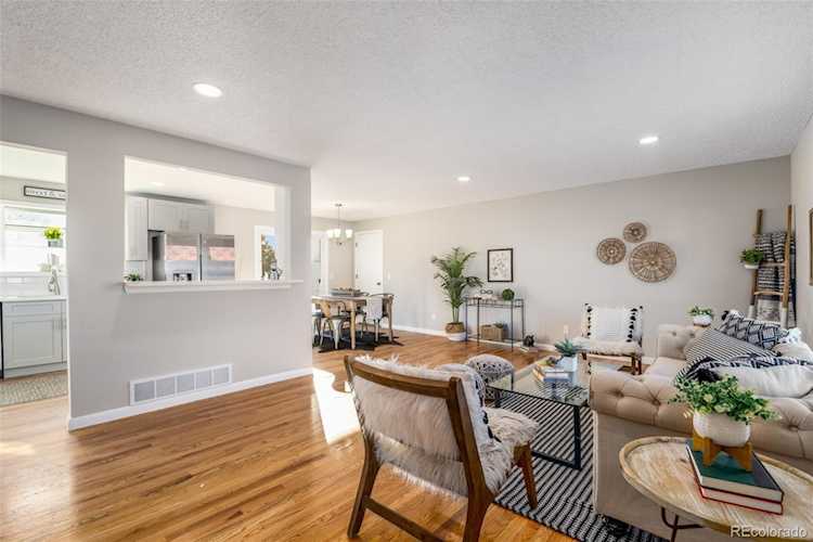 11048 Eudora Circle Thornton, CO 80233