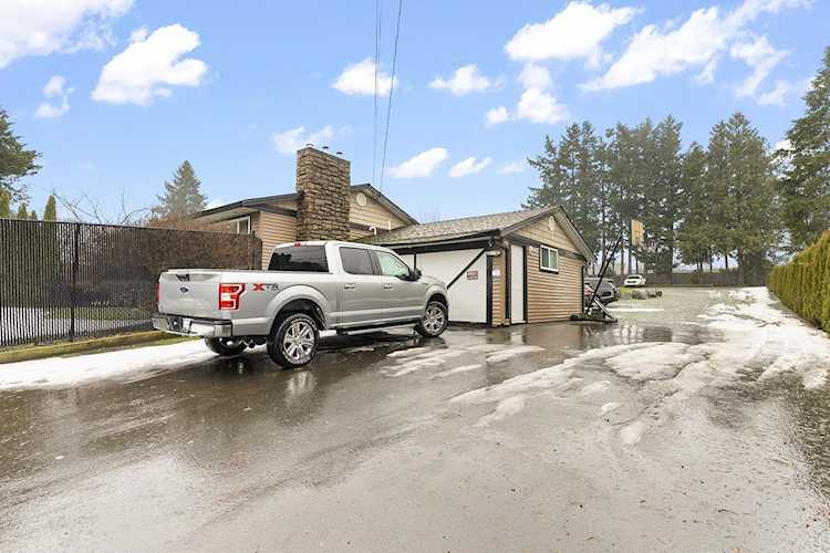 847 Mccallum Road Abbotsford, BC V2S 8A4