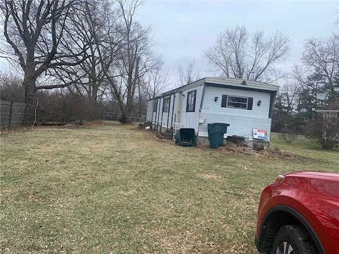 420 E Streeter Ave Muncie, IN 47303 | MLS 21833981 Photo 1