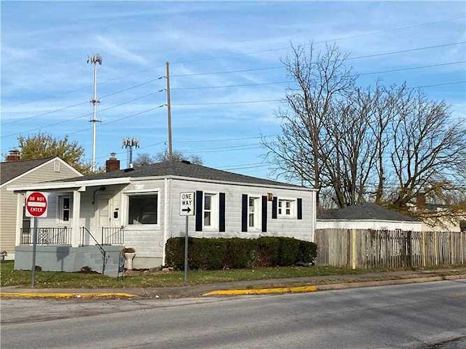 101 N 3rd Ave Beech Grove, IN 46107 | MLS 21820312 Photo 1