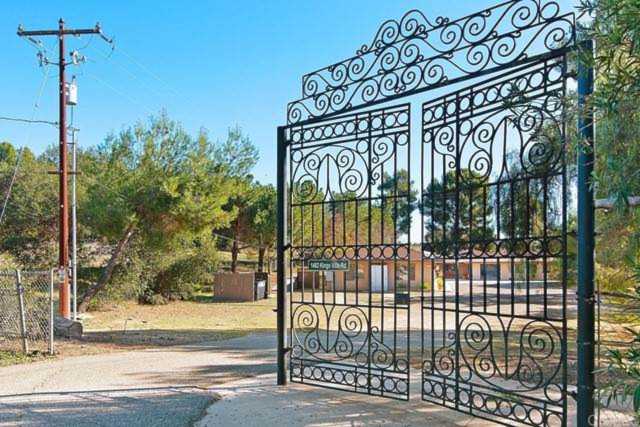 1482 Kings Villa Road Ramona, CA 92065