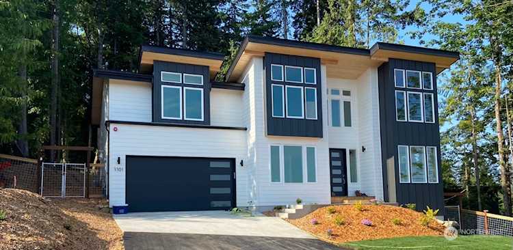 1101 40th St Bellingham, WA 98229