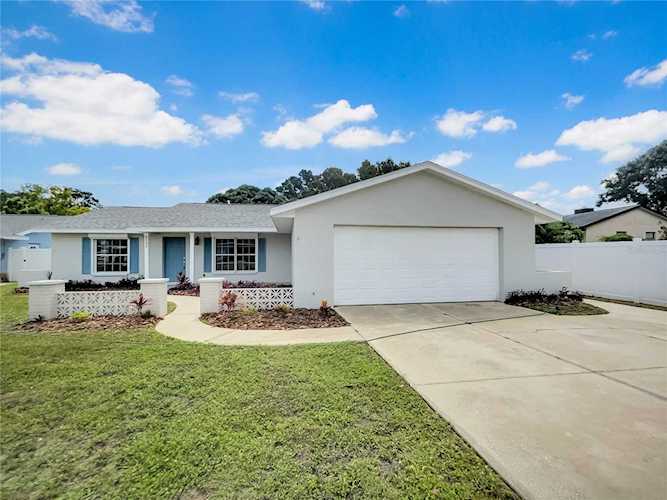6503 Manila Palm WAY Apollo Beach, FL 33572