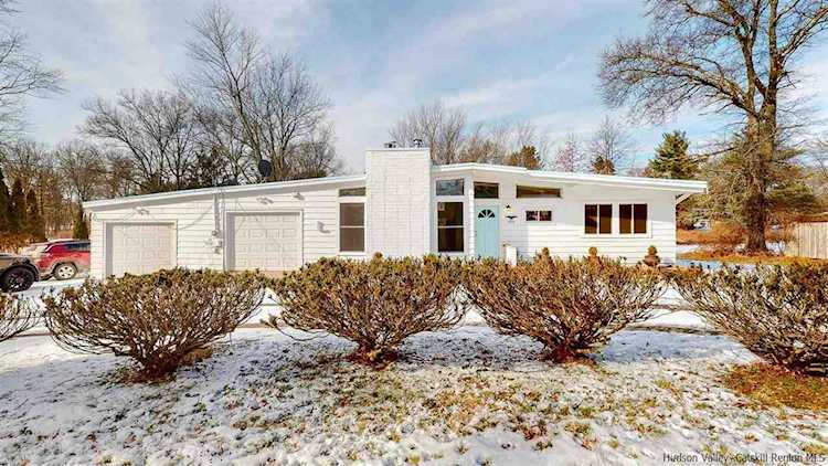 271 State Route 32S, New Paltz NY 12561 | New Paltz NY home for sale Photo 1