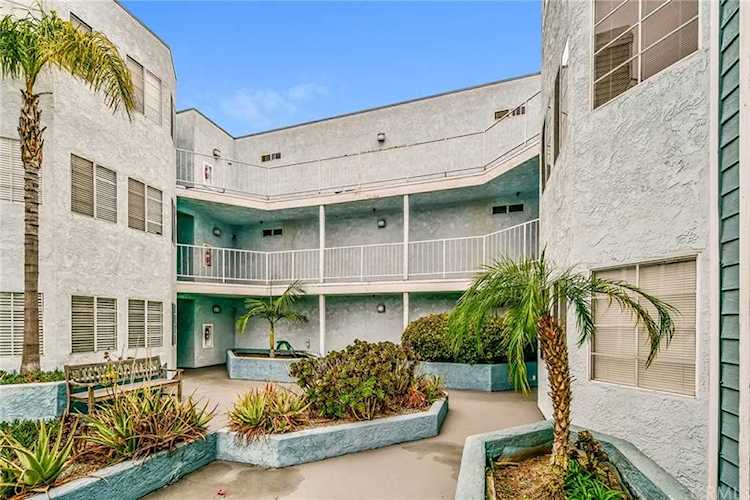 1100 Euclid Ave #105 Long Beach, CA 90804 | MLS OC22010663 Photo 1
