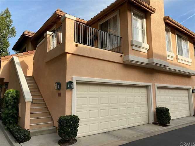 2800 Ladrillo Aisle #27 Irvine, CA 92606 | MLS OC22006184 Photo 1
