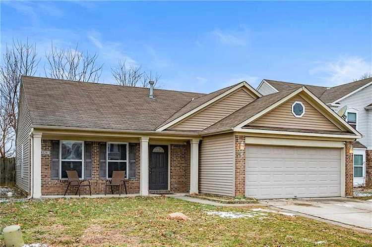 8224 Ossian Ct Camby, IN 46113 | MLS 21834084 Photo 1