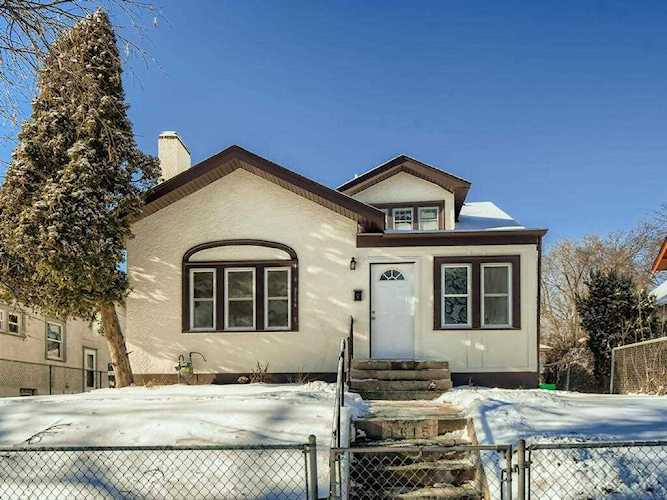 Willard - Hay Minneapolis | Hennepin County | MLS 6139874 | 1615 Upton Avenue N Photo 1