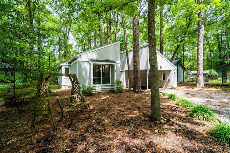 3004 Three Bridges Rd Chesterfield, VA 23112 | MLS 2024864 Photo 1