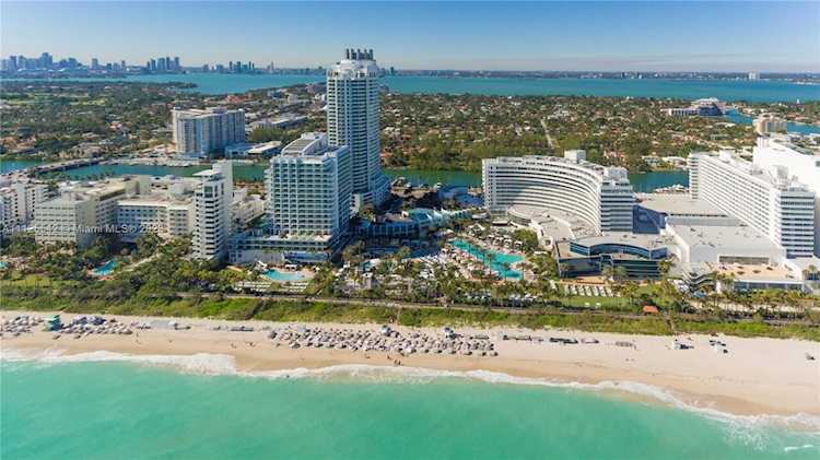 4401 Collins Ave #1610/1612 Miami Beach, FL 33140