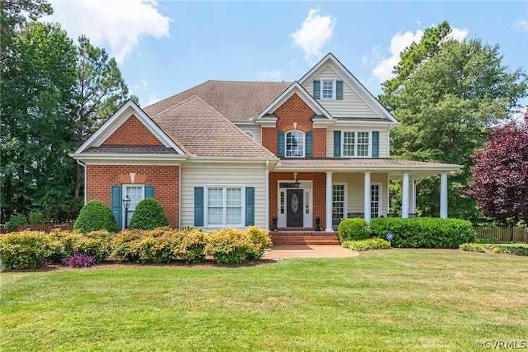9213 Gayton Oaks Ct Henrico, VA 23229 | MLS 2123686 Photo 1