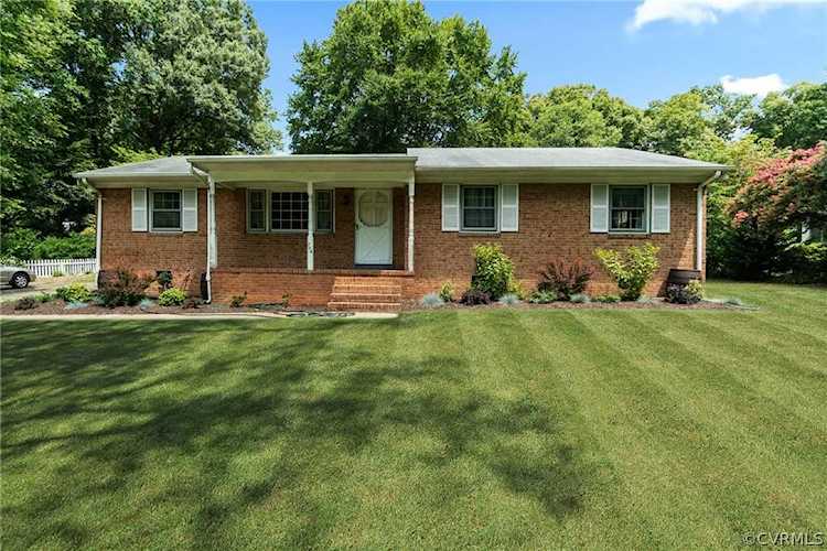 704 Harmony Rd Glen Allen, VA 23059 | MLS 2122342 Photo 1