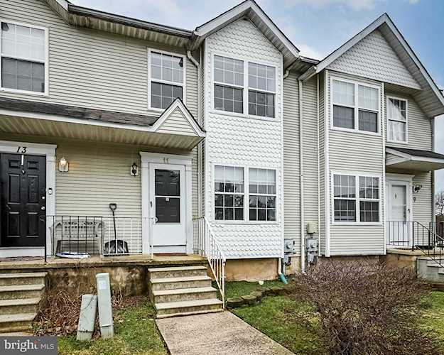 11 Victoria Blvd Newark, DE 19702 | MLS DENC2015082 Photo 1