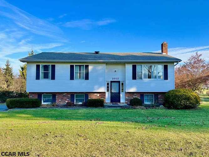 2012 Chelsea Lane State College, PA 16801 | MLS 73780 Photo 1