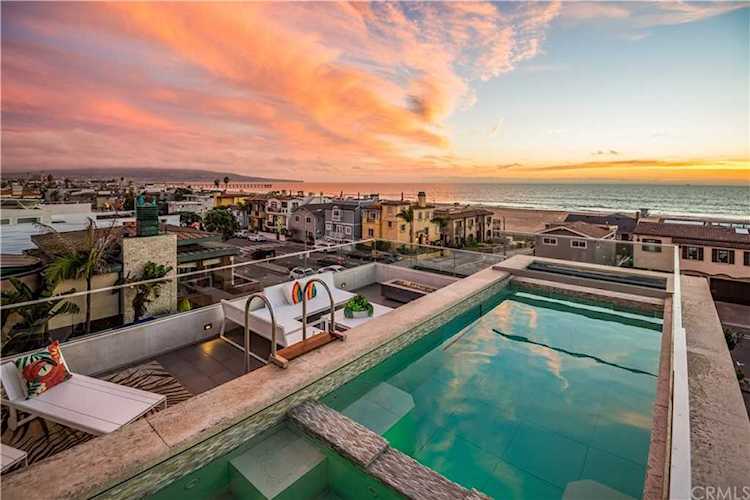 2434 Hermosa Ave Hermosa Beach, CA 90254 | MLS SB21241480 Photo 1