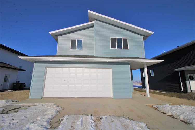 505 Downing St Surrey, ND 58785