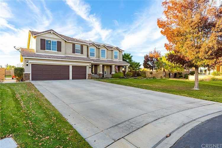41545 W 44th St Lancaster, CA 93536