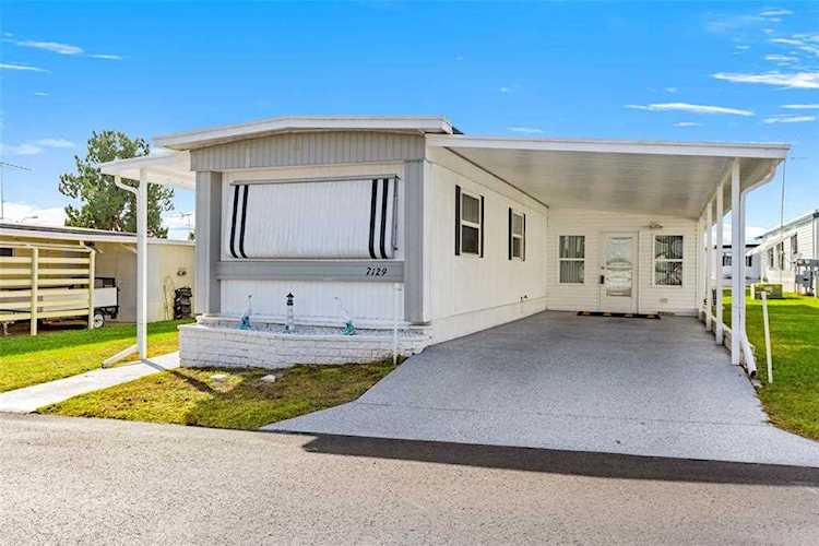 7129 El Meyers St Zephyrhills, FL 33541