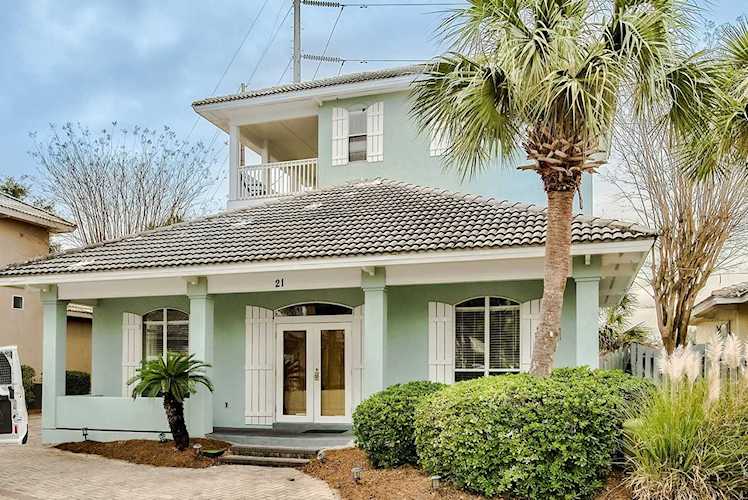 21 Onyx Cove Miramar Beach FL 32550 UNDER CONTRACT, ACCEPTING BACK UPS - Gated community with entrances off both Emerald Coast Parkway... 887653 Emerald Shores Of South Walton home for sale $1,180,000 Photo 1