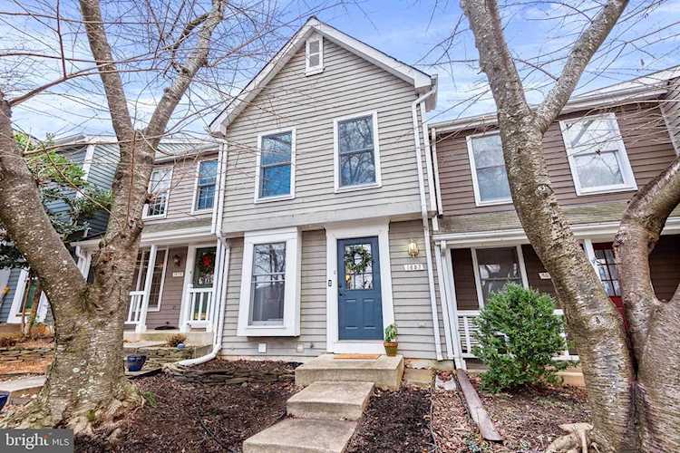 1657 Poplar Grove Dr For Sale in Reston Photo 1