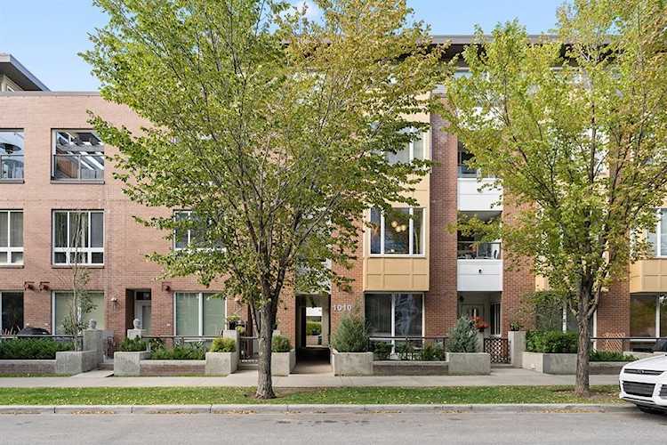 1010 Centre Ave NE #201 Calgary, AB T2E 9C4
