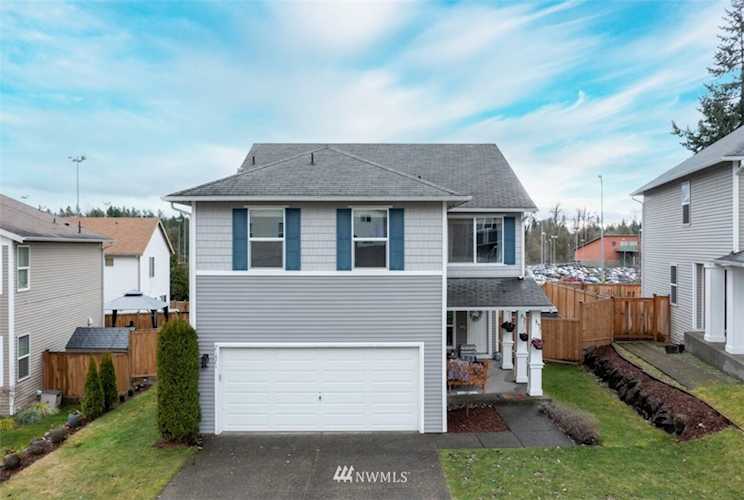 9804221471 SE 299th Way330 - KentKentMeticulously maintained home with a functional and flexible open floor plan. Main floor flex-space...Kentlake HighlandsKing1880987WAhome for saleKent Photo 1