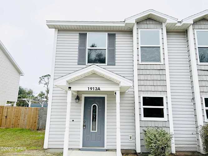 1913 Laurel #A Panama City FL 32405 721372 Drummond & Ware Add home for sale $170,000Nice townhome unit in St. Andrews for home or rental. Centrally located on a quiet dead end street.... Photo 1