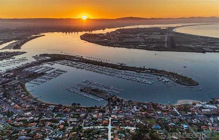 621 San Elijo San Diego, CA 92106