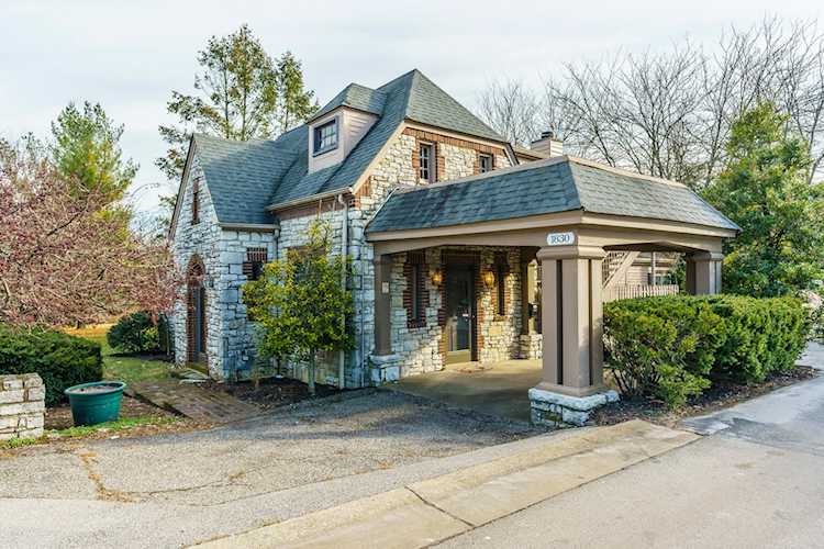 1830 Versailles Rd Lexington, KY 40504 MLS 20126797