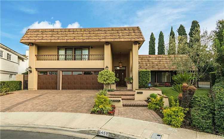 6499 E Bixby Hill Rd, Long Beach, CA 90815 | RubyHome Photo 1