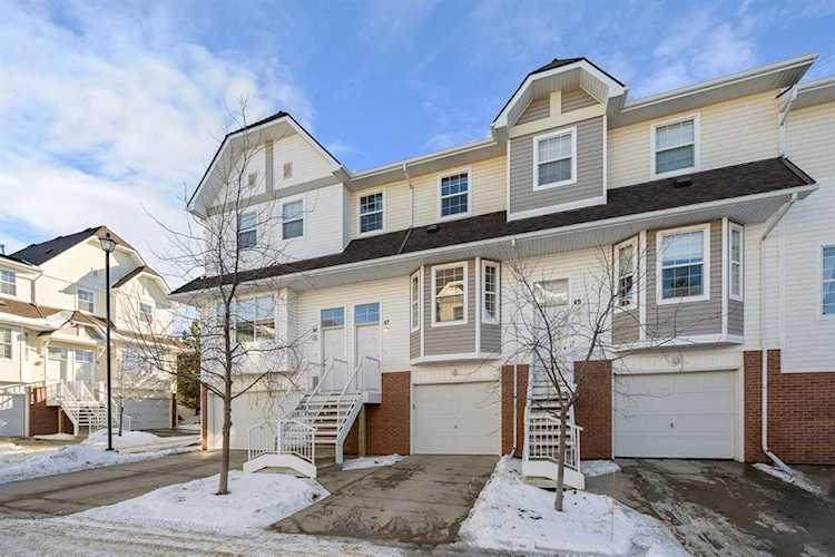 47 Tuscany Spring Gardens NW Calgary, AB T3L 2R3