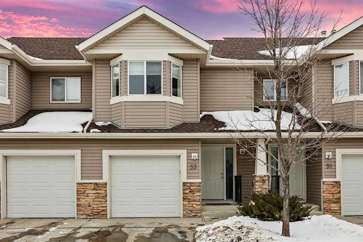 53 Royal Oak Gardens NW Calgary, AB T3G 5S5