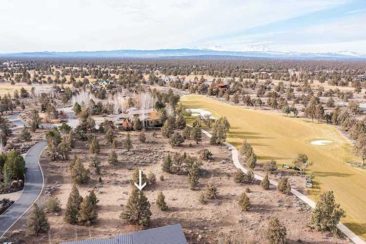 65853 Bearing Dr Bend, OR 97701