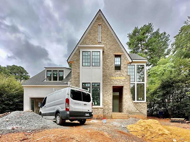 3419 Redbud Lane Raleigh, NC 27607