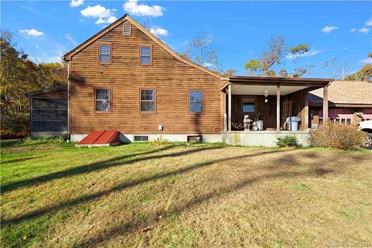 655 Litchfield Turnpike Bethany, CT 06524 | MLS 170453245 Photo 1