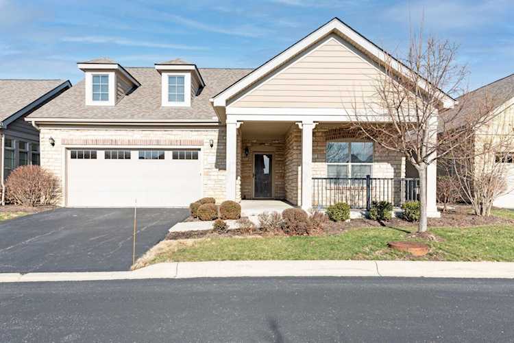 For Sale: $395,000 A condo for sale for sale at 3880 Foresta Grand Drive Powell, OH 43065 - Delaware. MLS 222000937 - Popular ranch style home in gated community. This well cared for freestanding condo offers tray... Photo 1