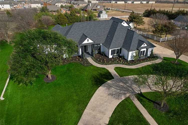 3642 Quail Hollow Street Celina, TX 75009